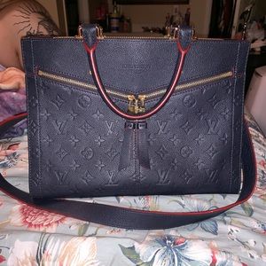 Louis Vuitton sully empreinte Mm in marine rouge